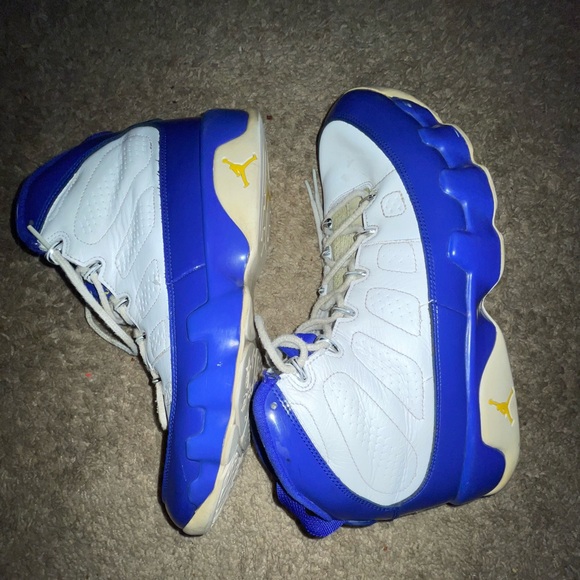 Jordan 9 Kobe - Picture 2 of 3